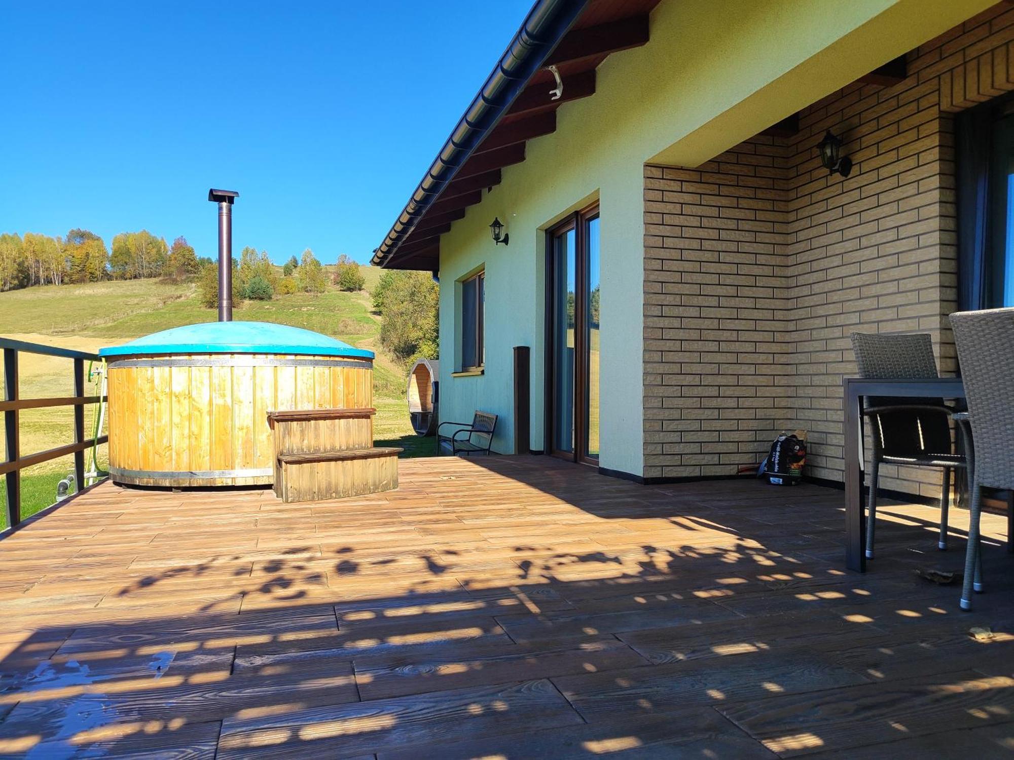 Dom Na Slonnym Villa Monasterzec Kültér fotó