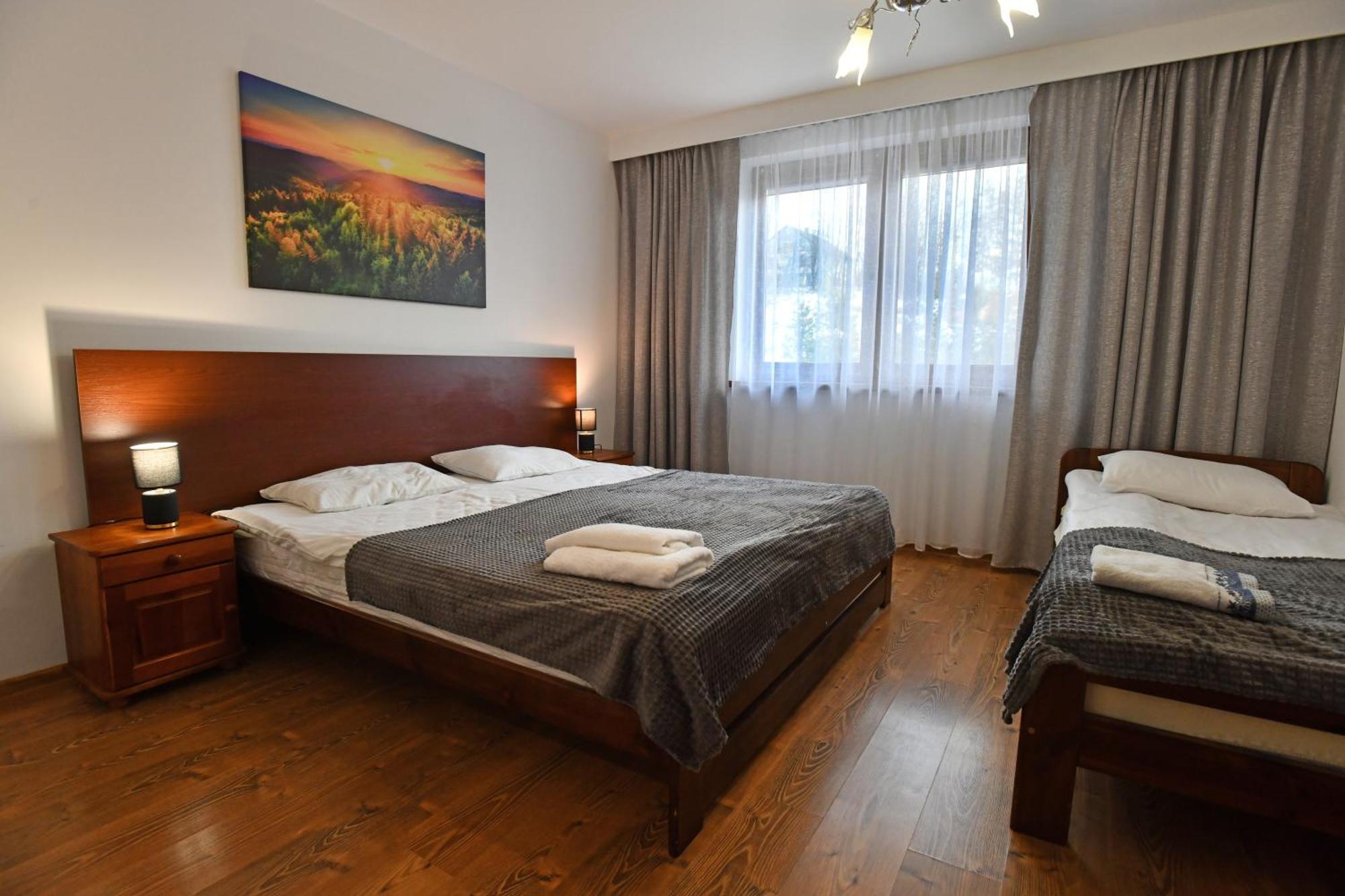 Dom Na Slonnym Villa Monasterzec Kültér fotó